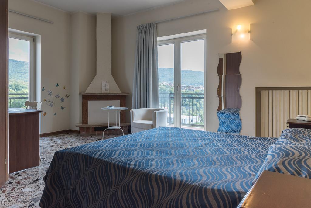 Albergo Carpino Mangone  Luaran gambar