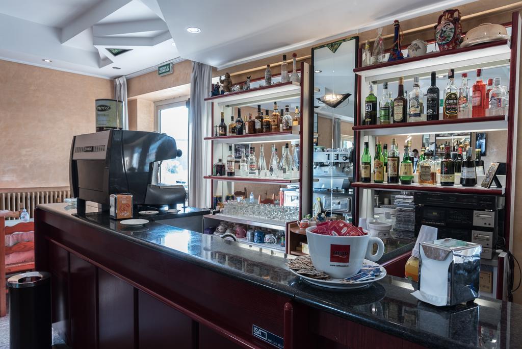 Albergo Carpino Mangone  Luaran gambar